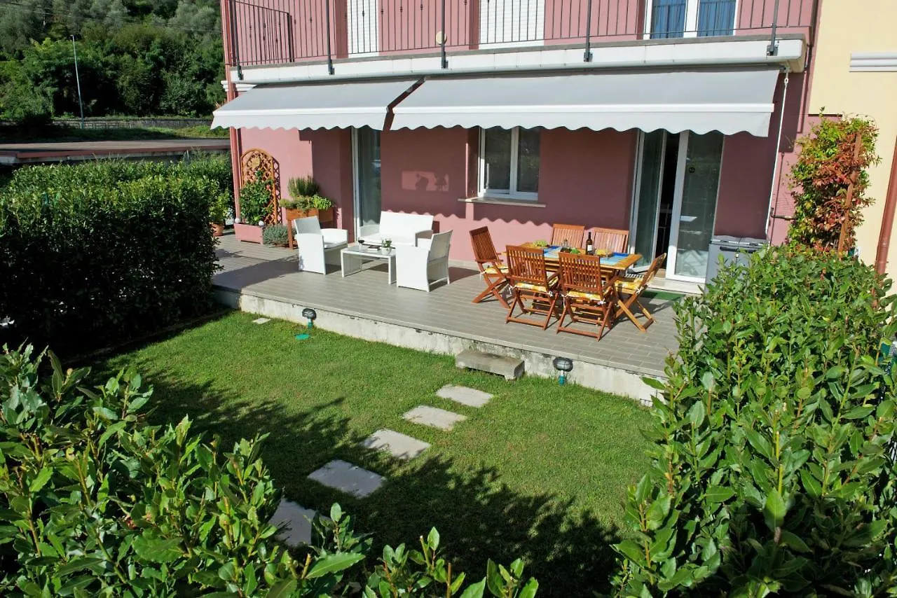Lo Zione Villa Arcola 0*,